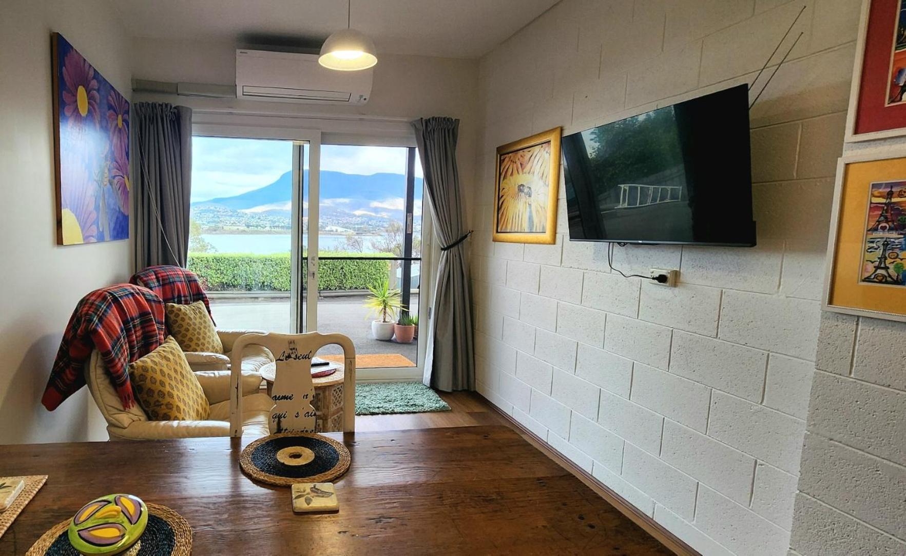 Waterfront Abode - 2 Bedrooms Hobart Exterior photo